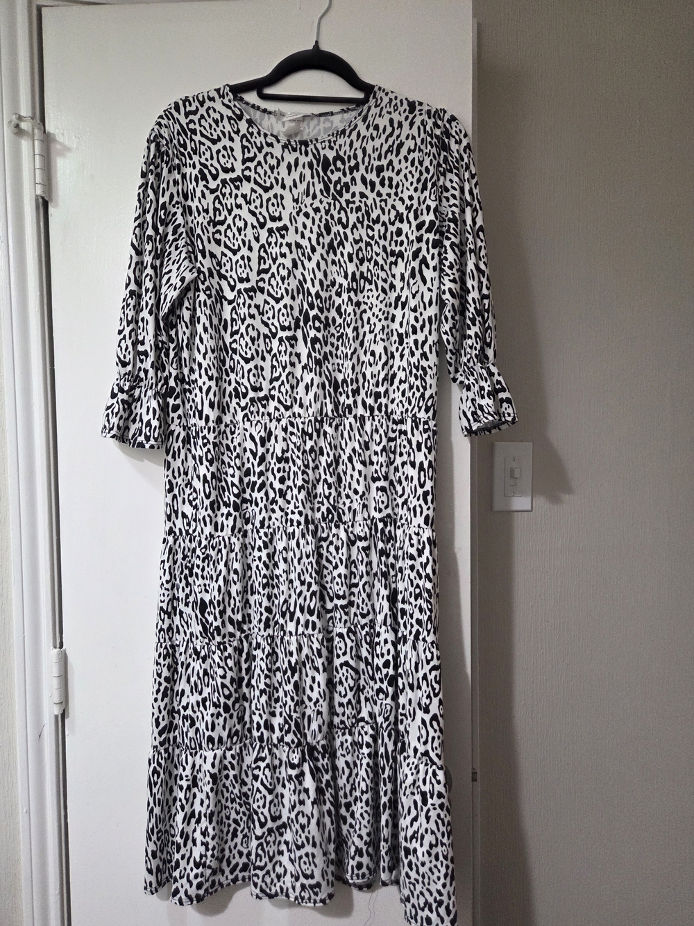 Black & White Leopard Print Tiered Midi Dress